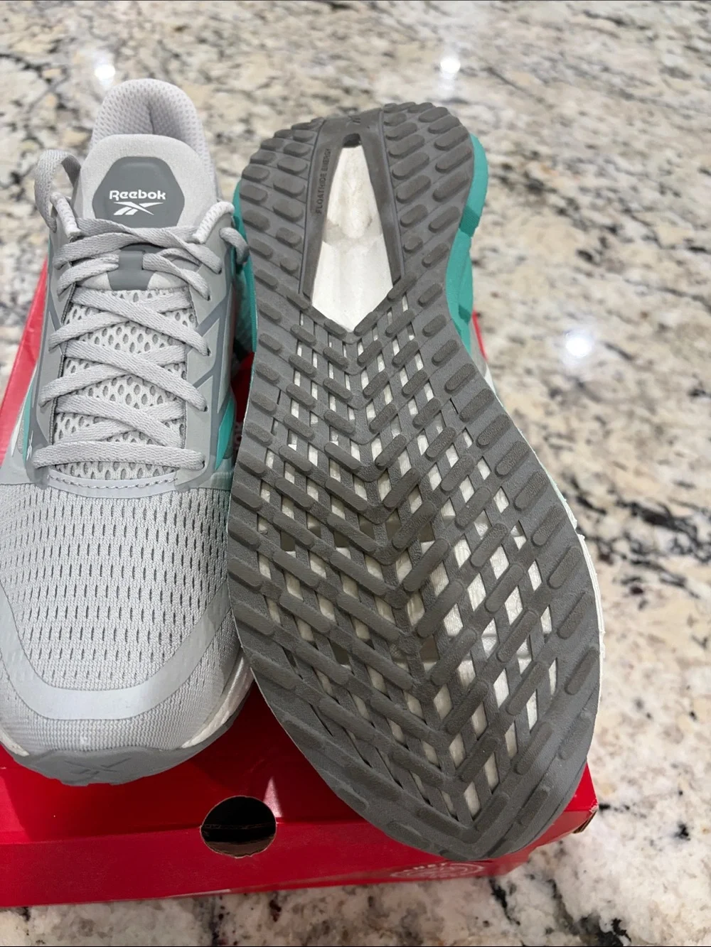 Women’s Sz10 Reebok Light Gray and Teal Athletic Running Shoes